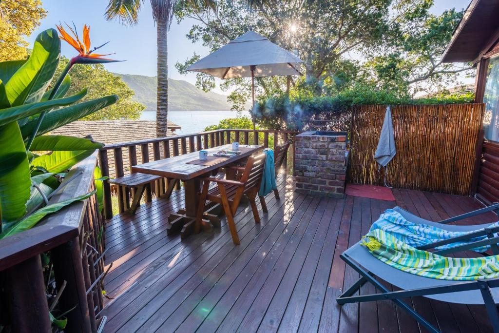 Under Milkwood Resort Knysna Exterior photo